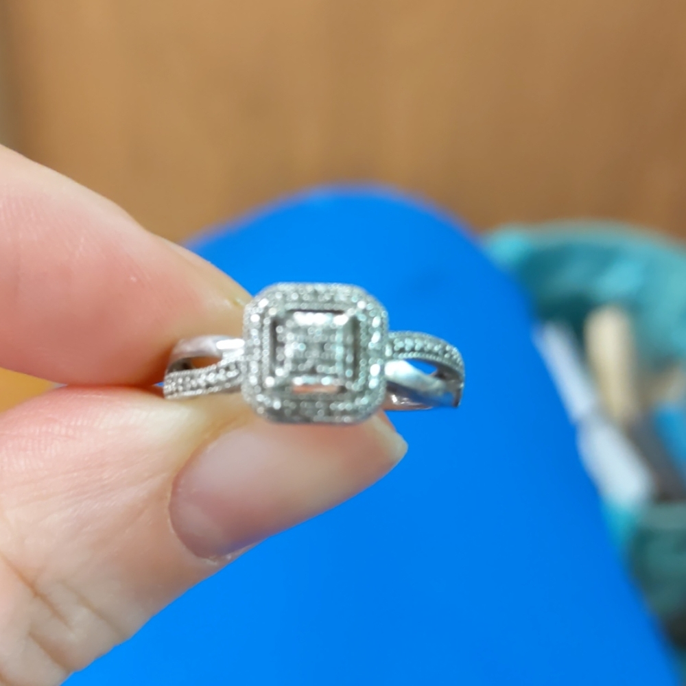 diamond ring